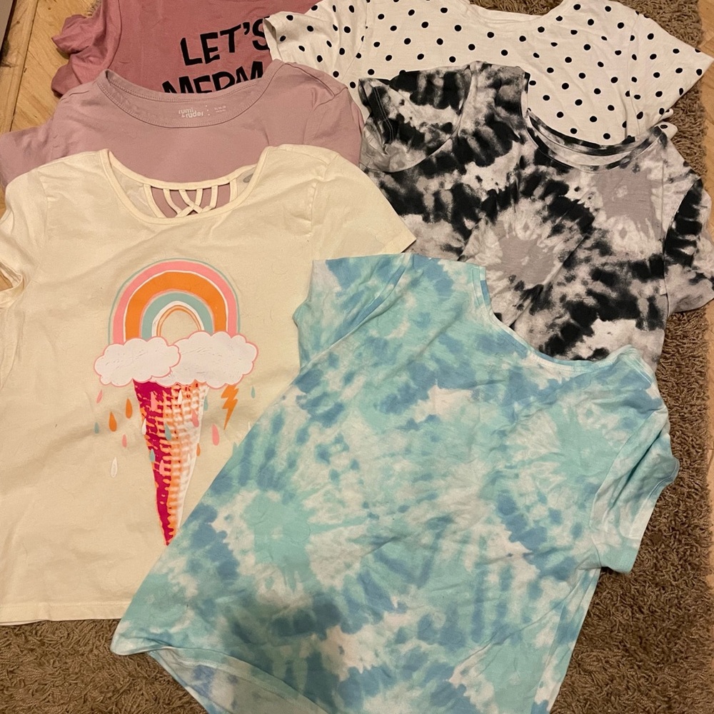 6 short sleeve shirts